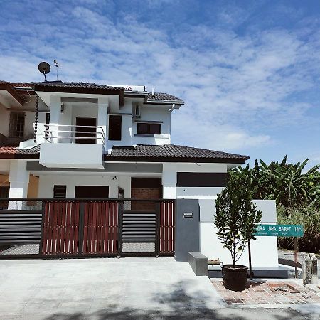 Just Austin Guesthouse Ipoh Exterior photo